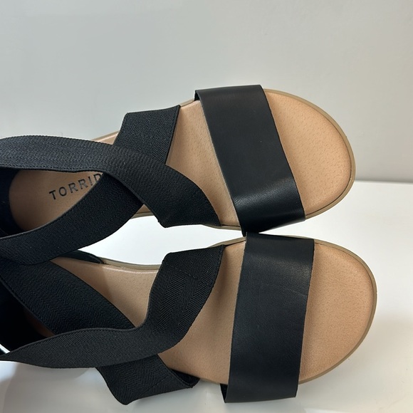 Torrid Stretch Ankle Sandals Size 7W - Picture 12 of 15